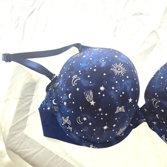 Wear Everywhere Push Up Bra EUC - Picture 2 of 10
